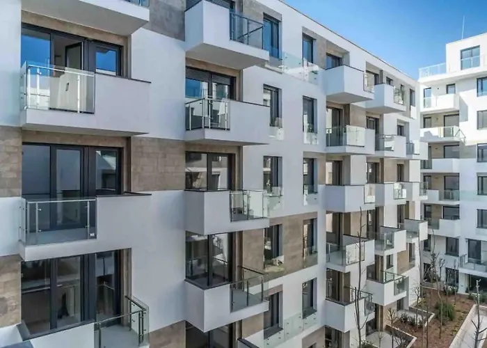 Elisabeth Residence Blue With Parking